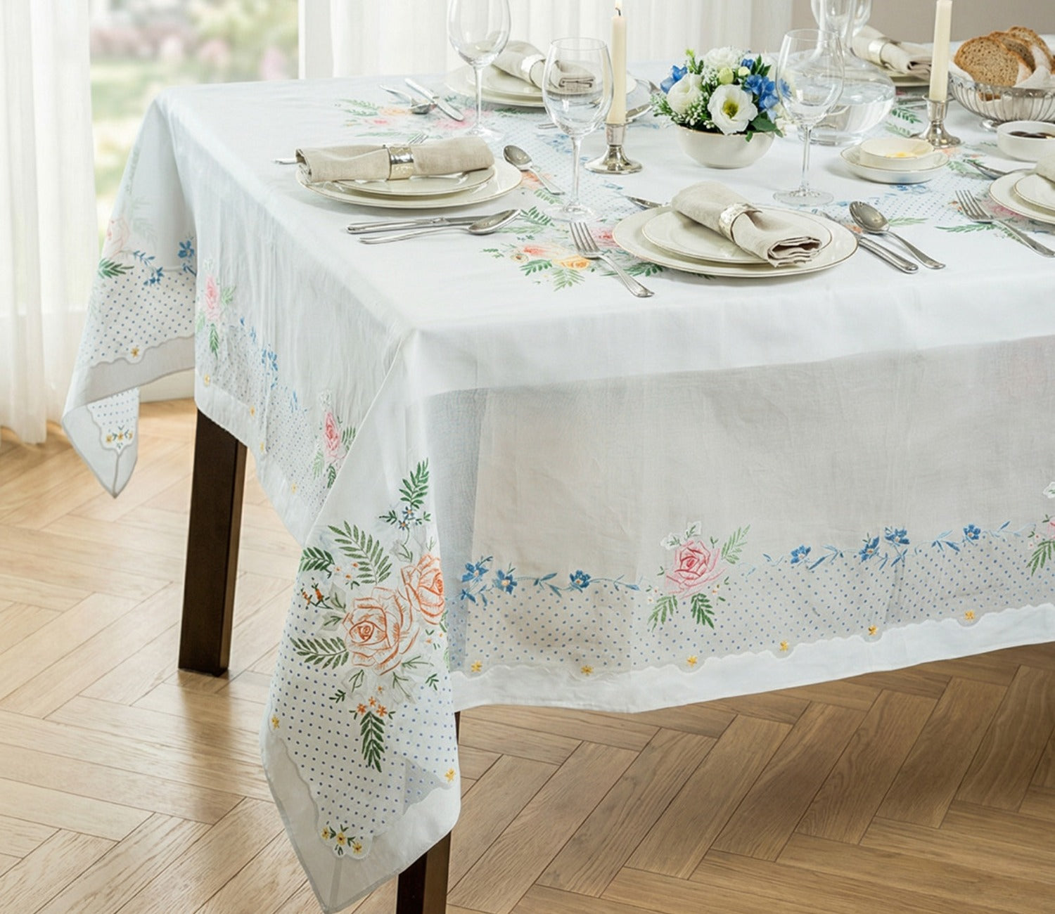 Mbulesa Tavoline Lux