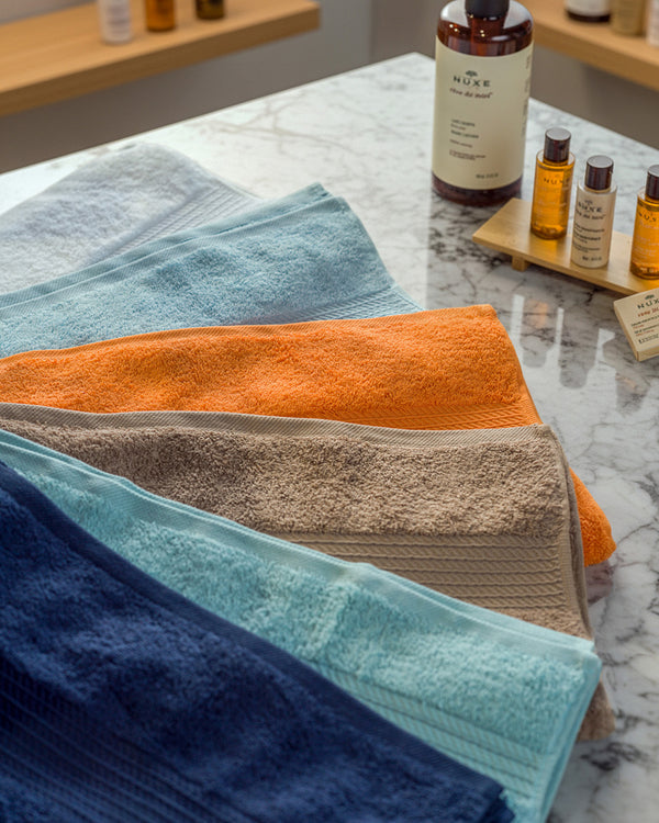 Peshqir Duarsh PLATINUM HOTEL (ME FASHË) 30X50