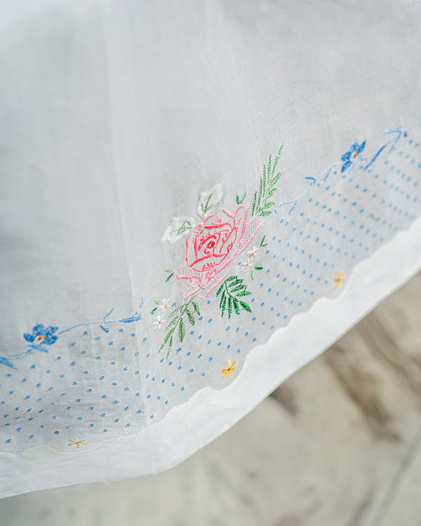 Mbulesë Tavoline 5004