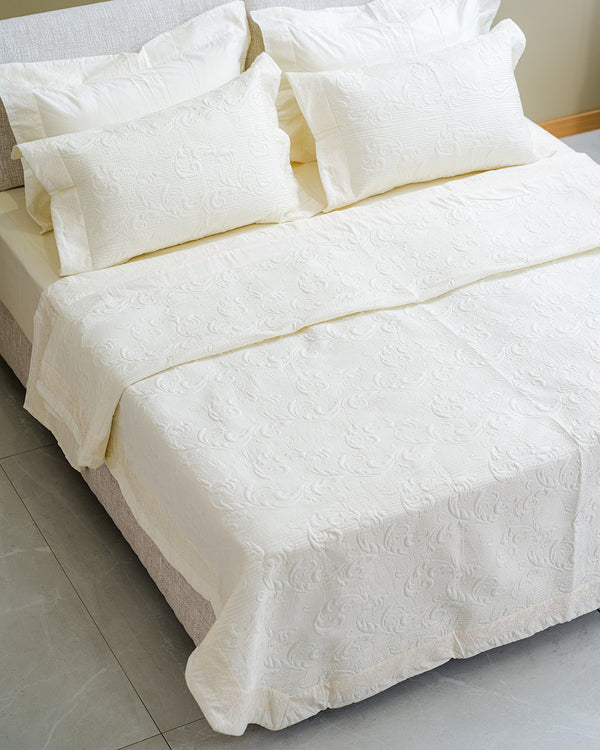 Silk Set Krevati - Mbulesë + Çarçafë